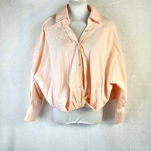 Mable Tops - NWOT Mable Mariah CROP LONG SLEEVE BUTTON UP TOP light Pink Size S